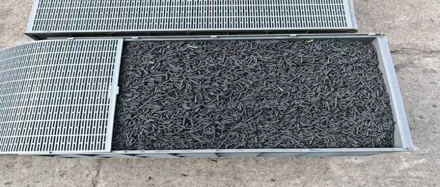 活性炭吸附箱要放多少公斤炭、活性炭多久換一次